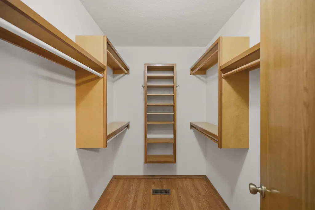 121 S Parkridge Wichita KS 67209