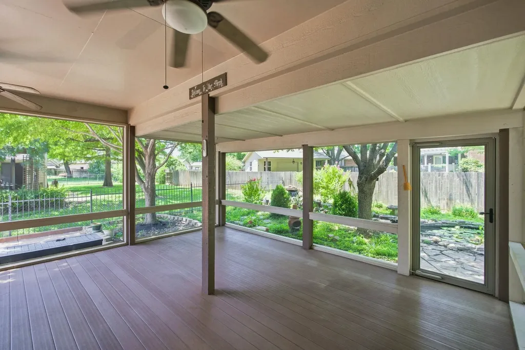 121 S Parkridge Wichita KS 67209