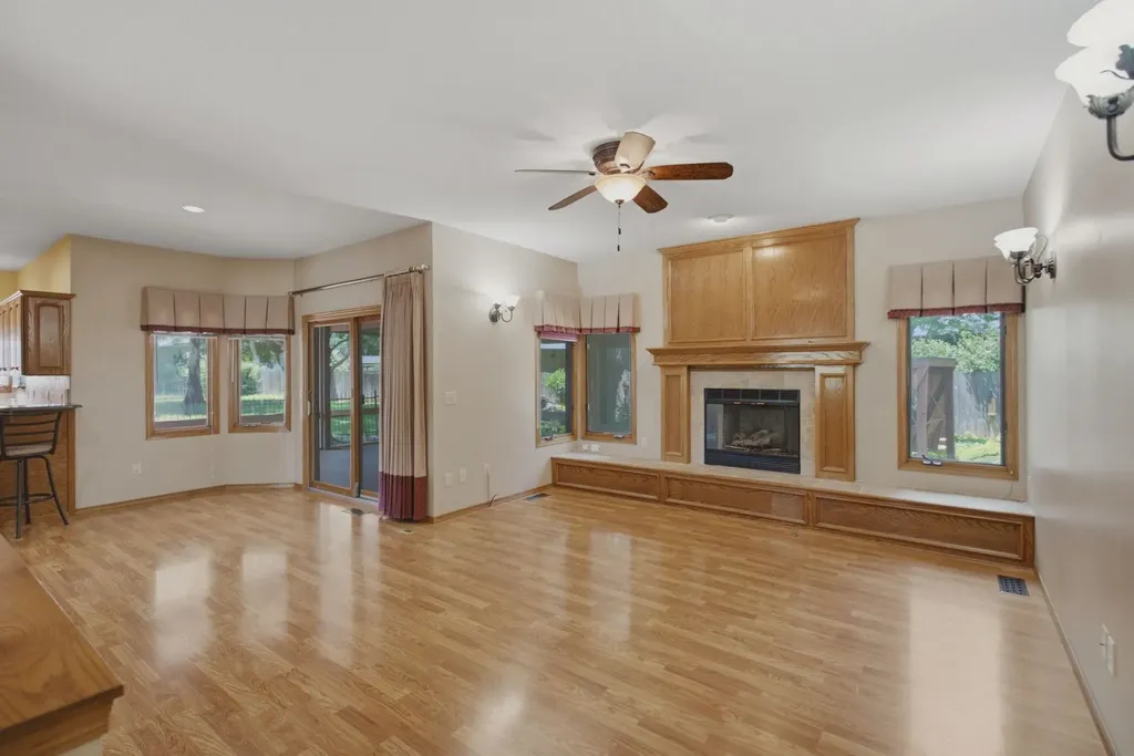 121 S Parkridge Wichita KS 67209