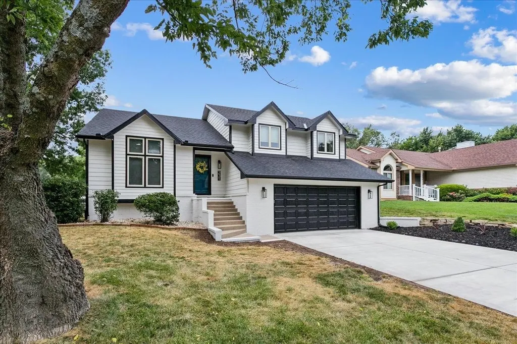 231 E Forest Park Court Derby KS 67037