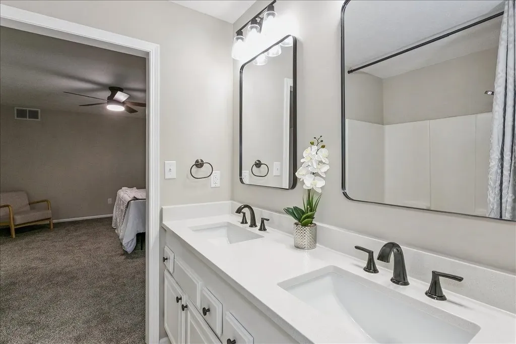 231 E Forest Park Court Derby KS 67037