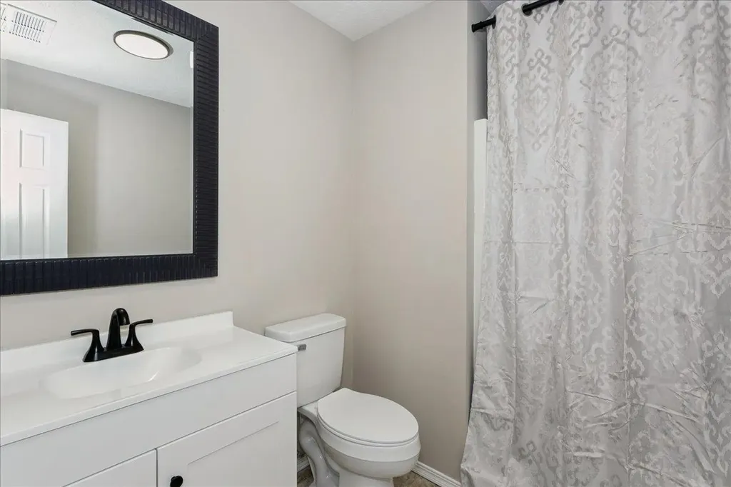231 E Forest Park Court Derby KS 67037