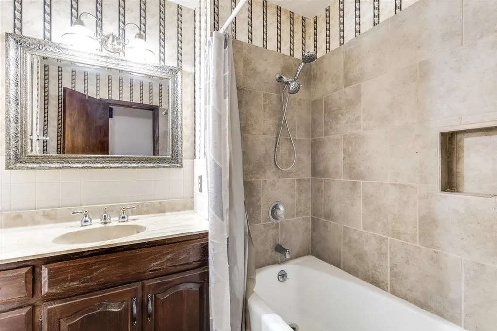 11611 W Kent Wichita KS 67209