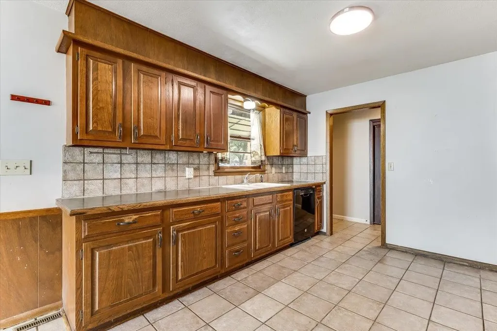 11611 W Kent Wichita KS 67209