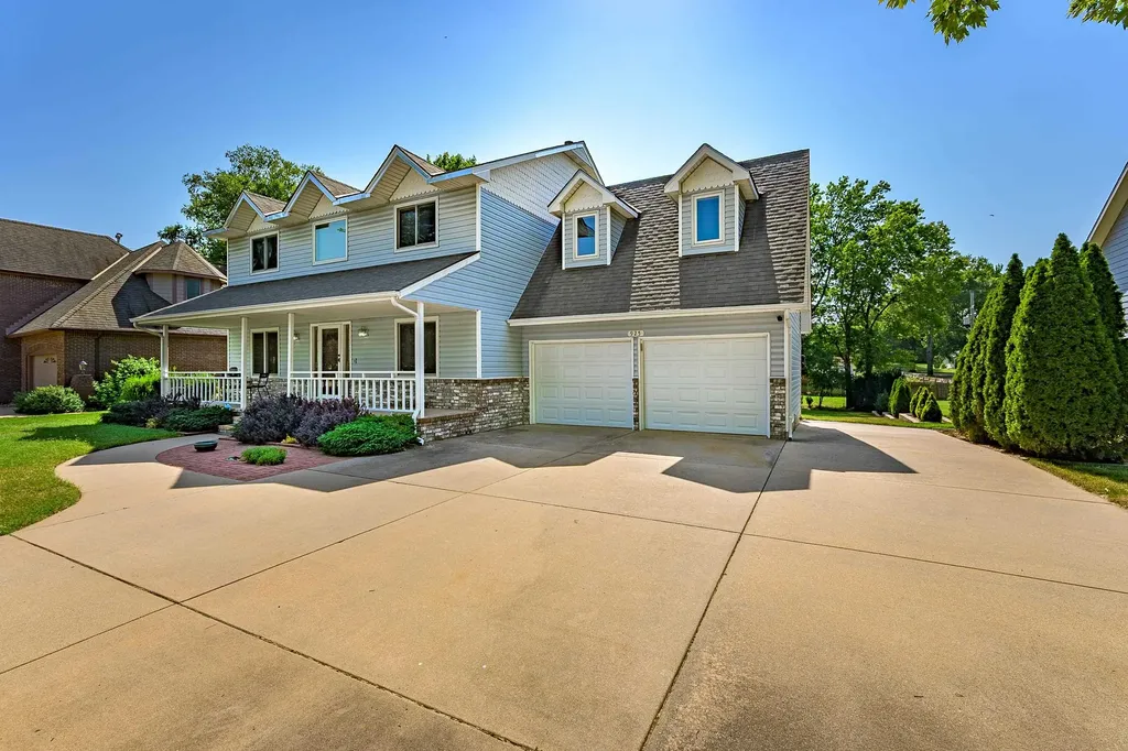 925 S Honeybrook Lane Derby KS 67037-3621