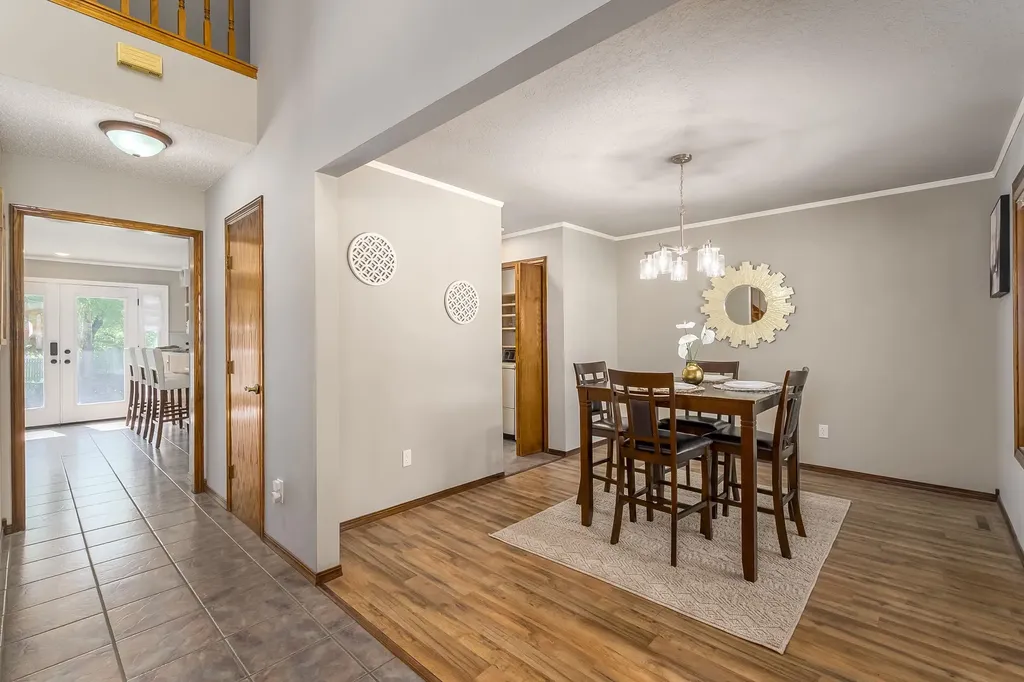 925 S Honeybrook Lane Derby KS 67037-3621
