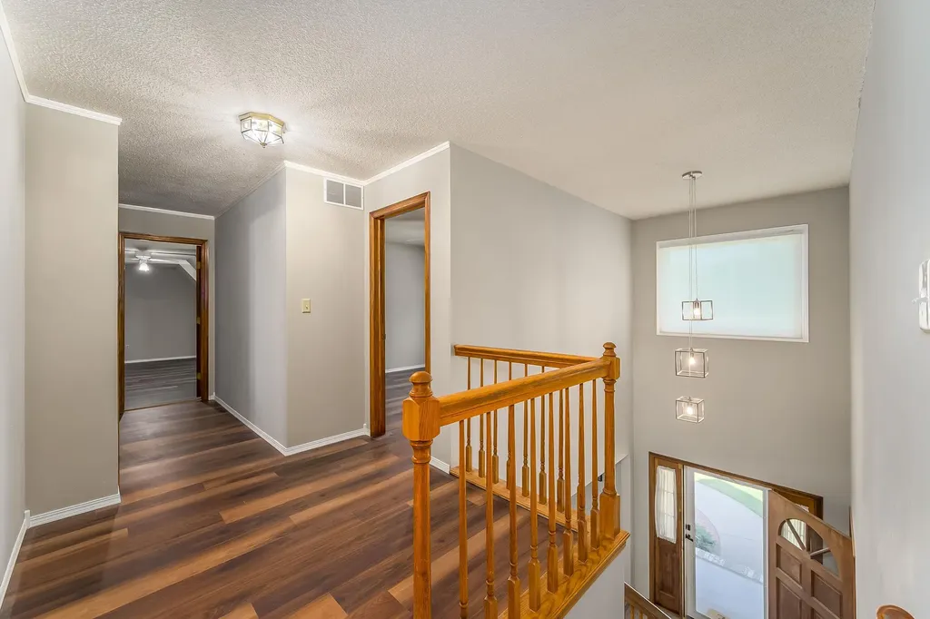 925 S Honeybrook Lane Derby KS 67037-3621