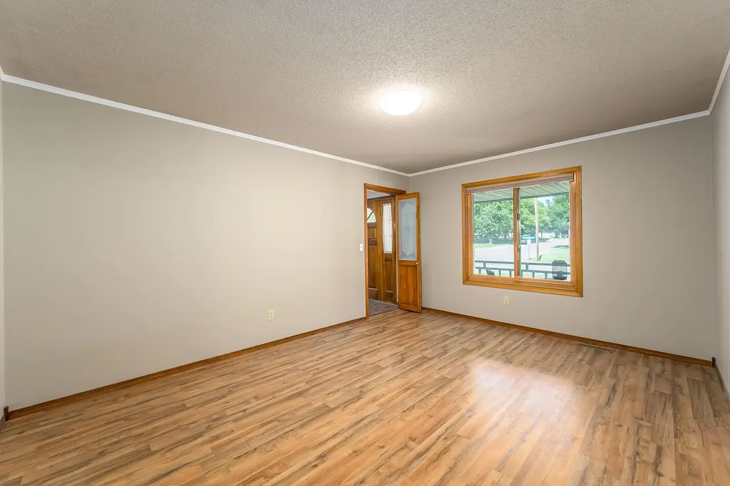 925 S Honeybrook Lane Derby KS 67037-3621