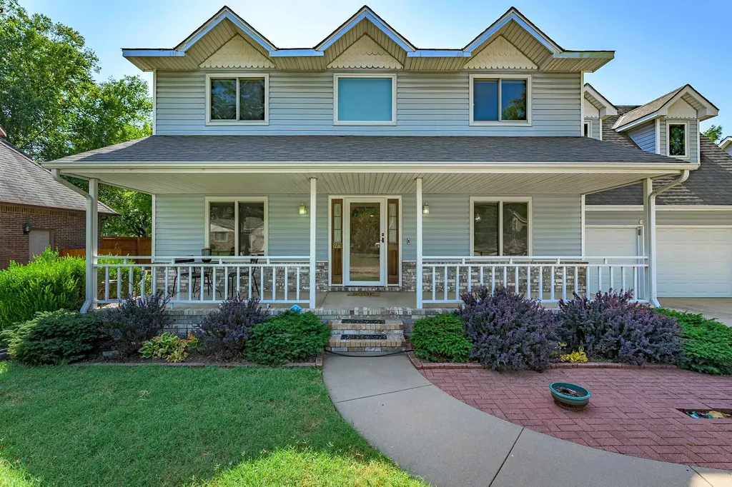 925 S Honeybrook Lane Derby KS 67037-3621