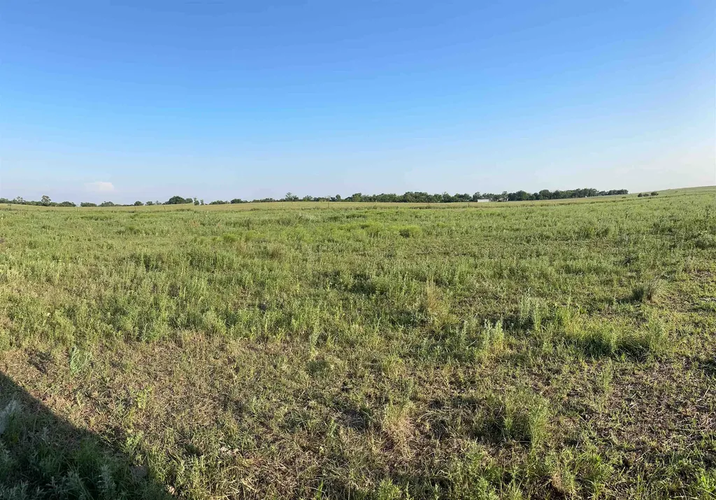 72ND Winfield KS 67156