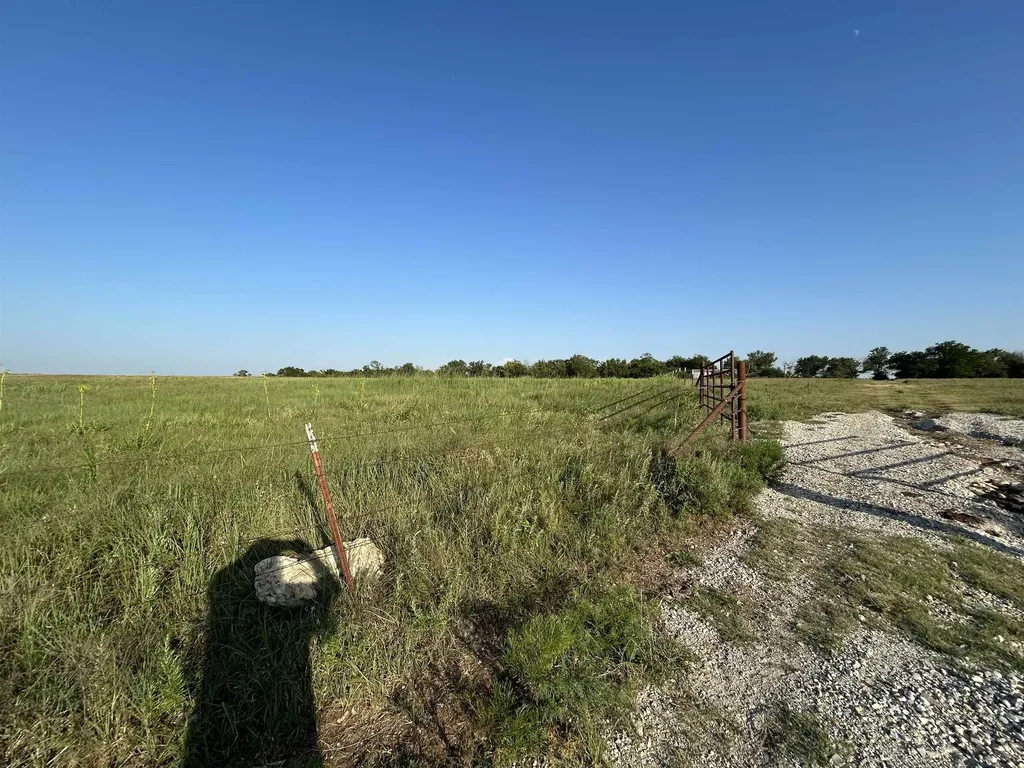 72ND Winfield KS 67156
