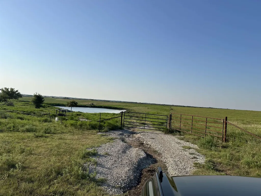 72ND Winfield KS 67156