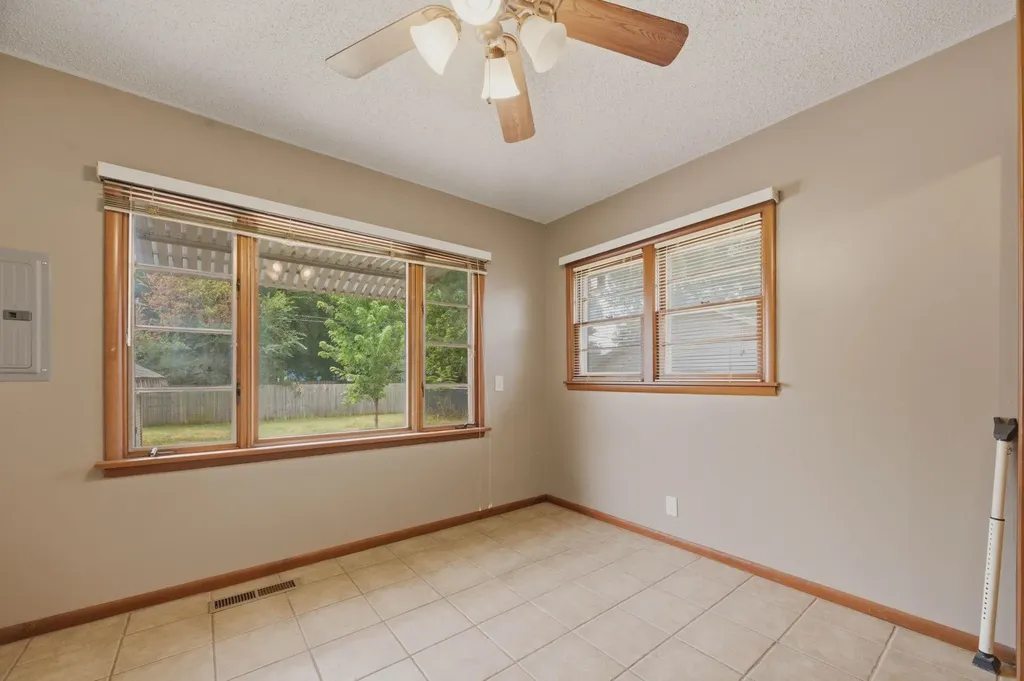 1617 W Mccormick Wichita KS 67213