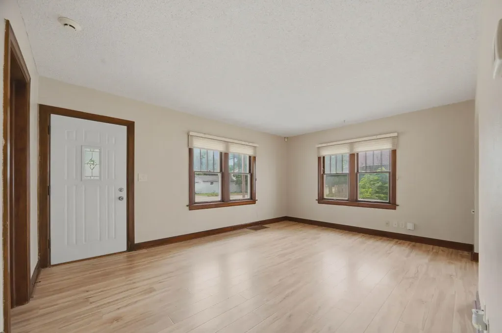1617 W Mccormick Wichita KS 67213