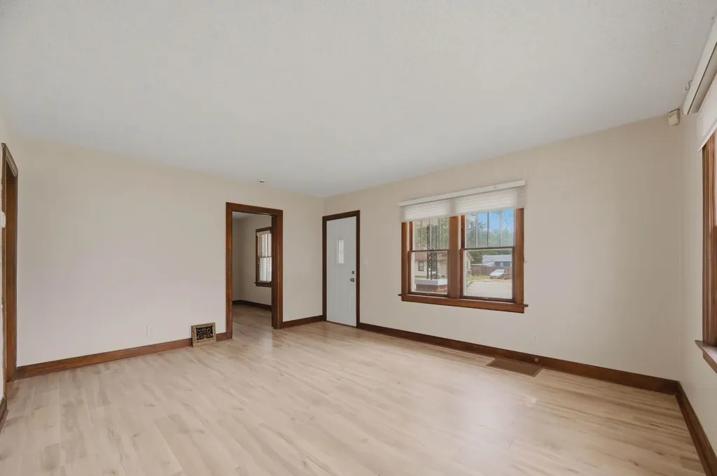 1617 W Mccormick Wichita KS 67213