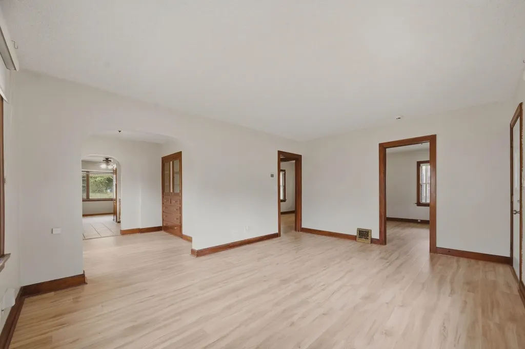 1617 W Mccormick Wichita KS 67213