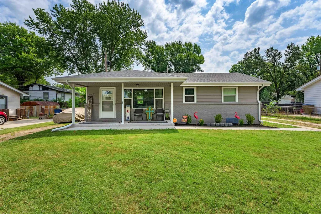 6430 N Longmont Street Park City KS 67219