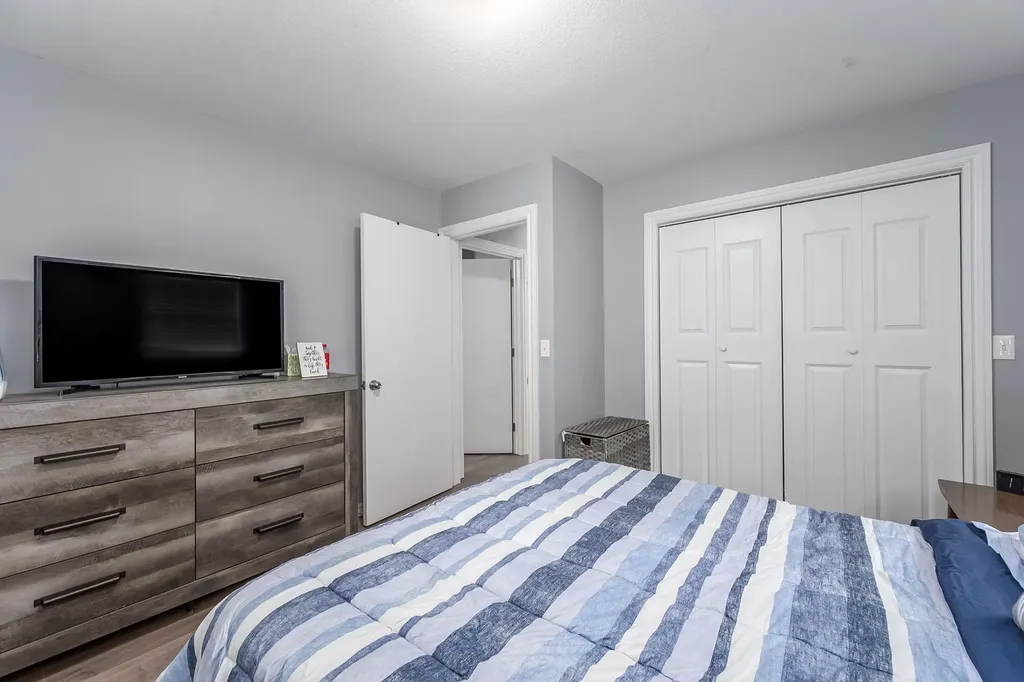 6430 N Longmont Street Park City KS 67219
