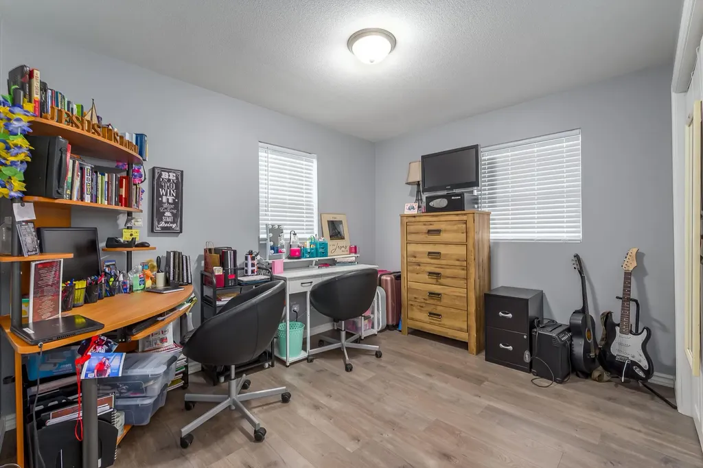 6430 N Longmont Street Park City KS 67219