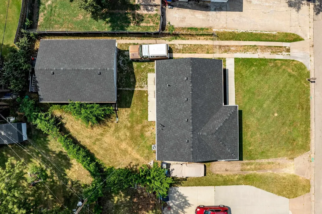 6430 N Longmont Street Park City KS 67219