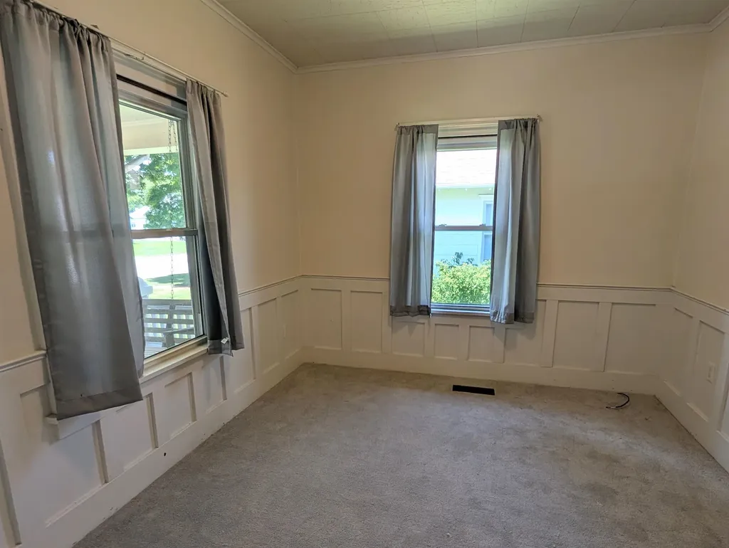 617 N Jefferson Wellington KS 67152