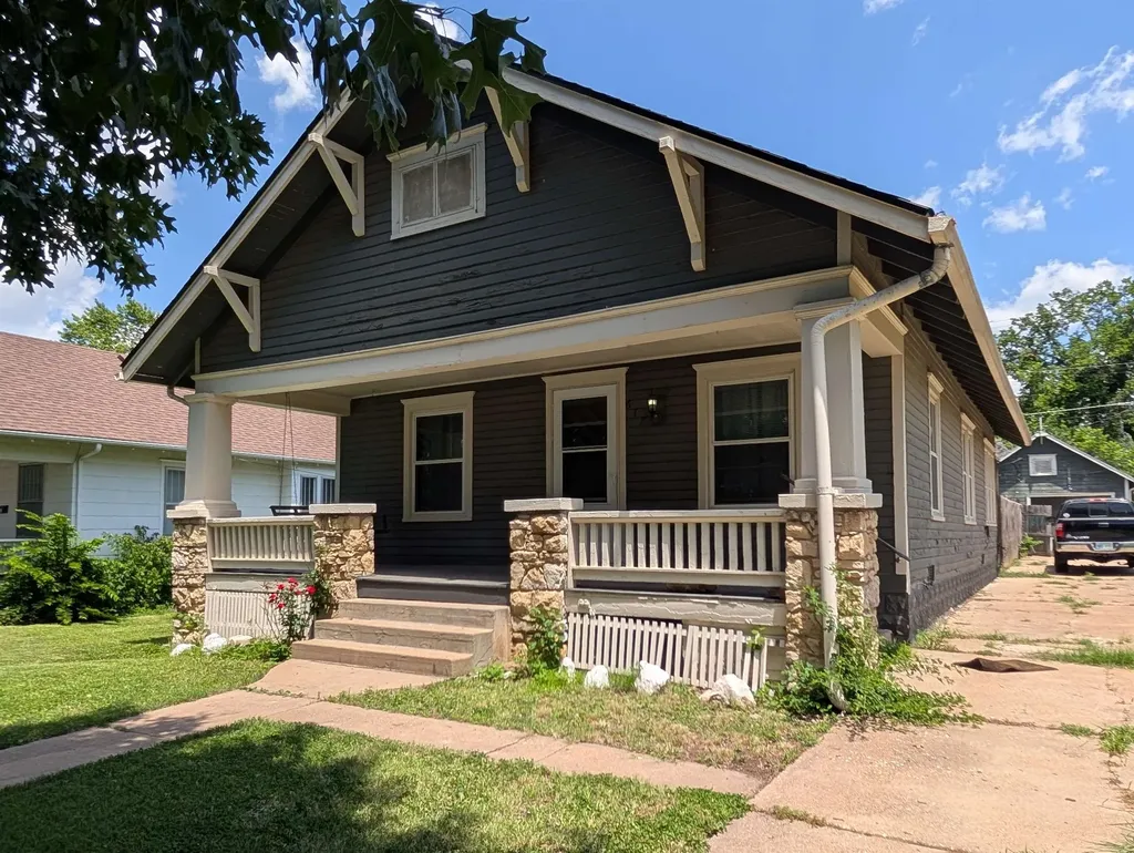 617 N Jefferson Wellington KS 67152