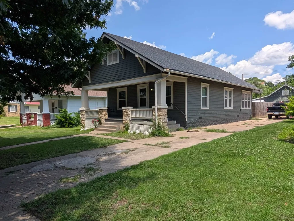 617 N Jefferson Wellington KS 67152