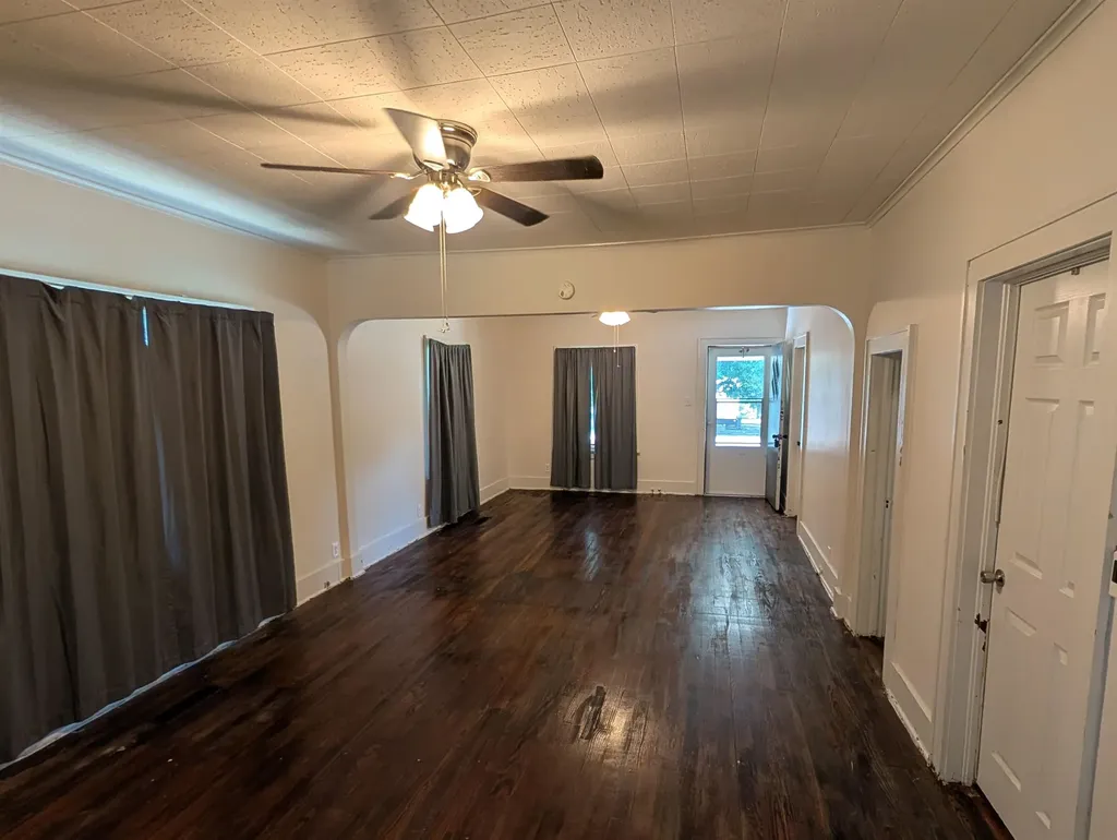 617 N Jefferson Wellington KS 67152