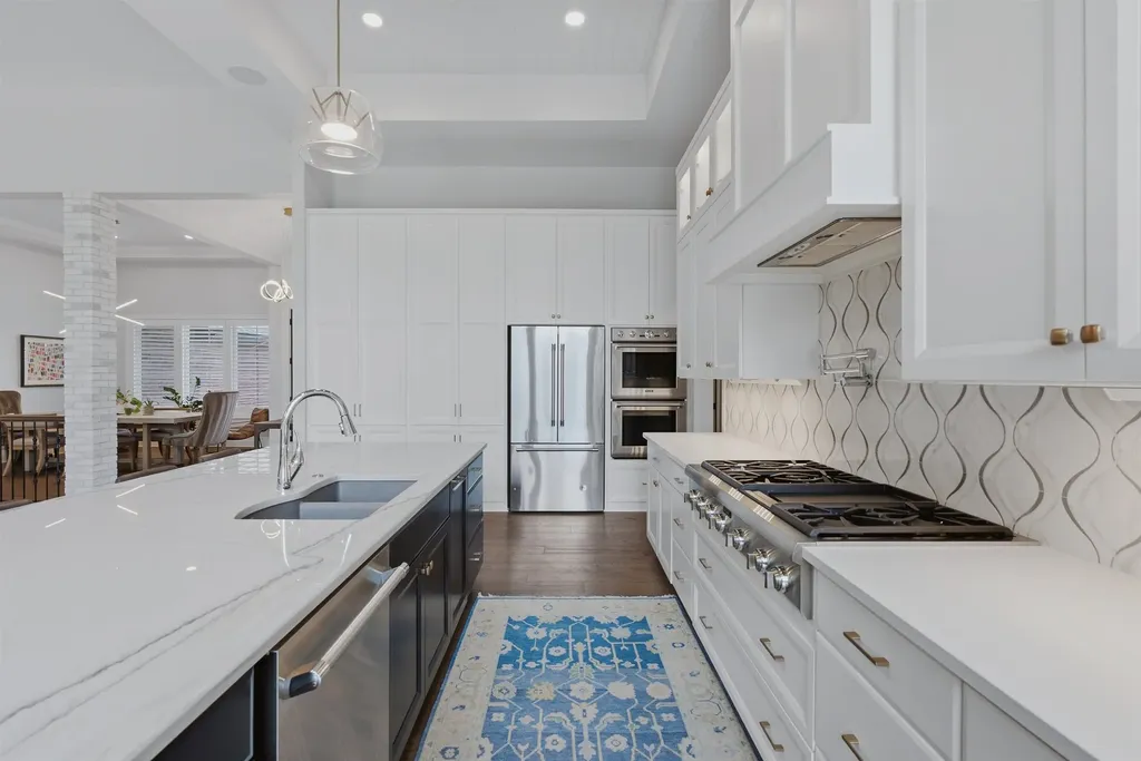 2126 N Clear Creek Wichita KS 67230