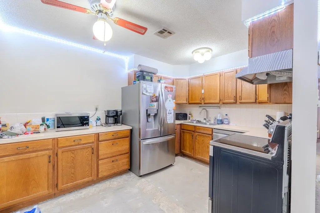 203 S Westview Drive Derby KS 67037