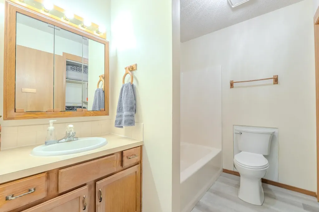 203 S Westview Drive Derby KS 67037