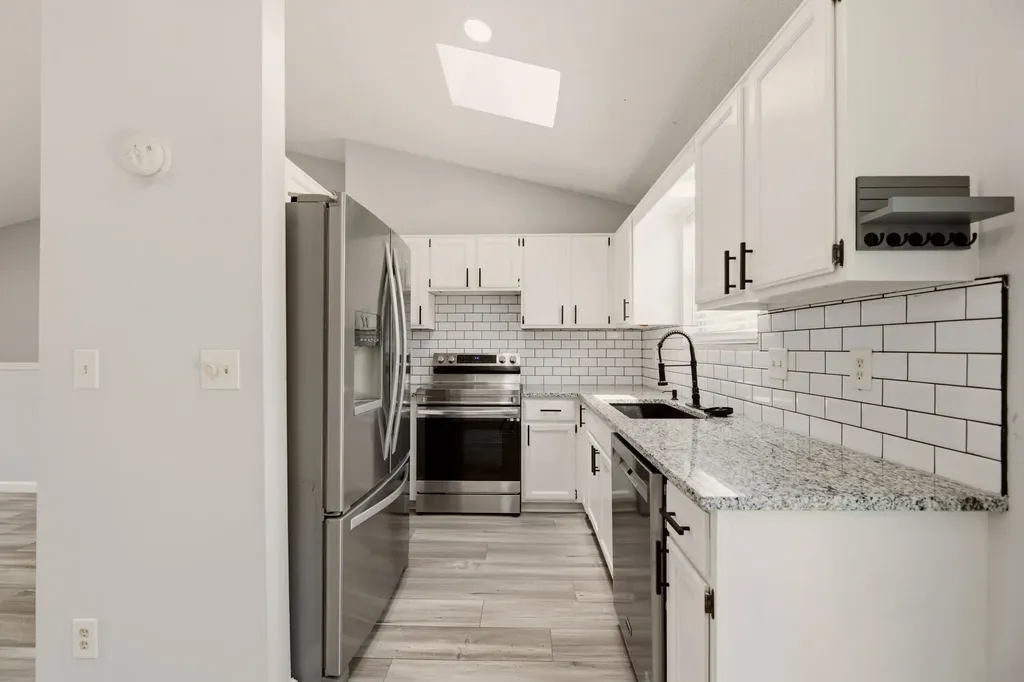 2530 N Beacon Hill Street Wichita KS 67220