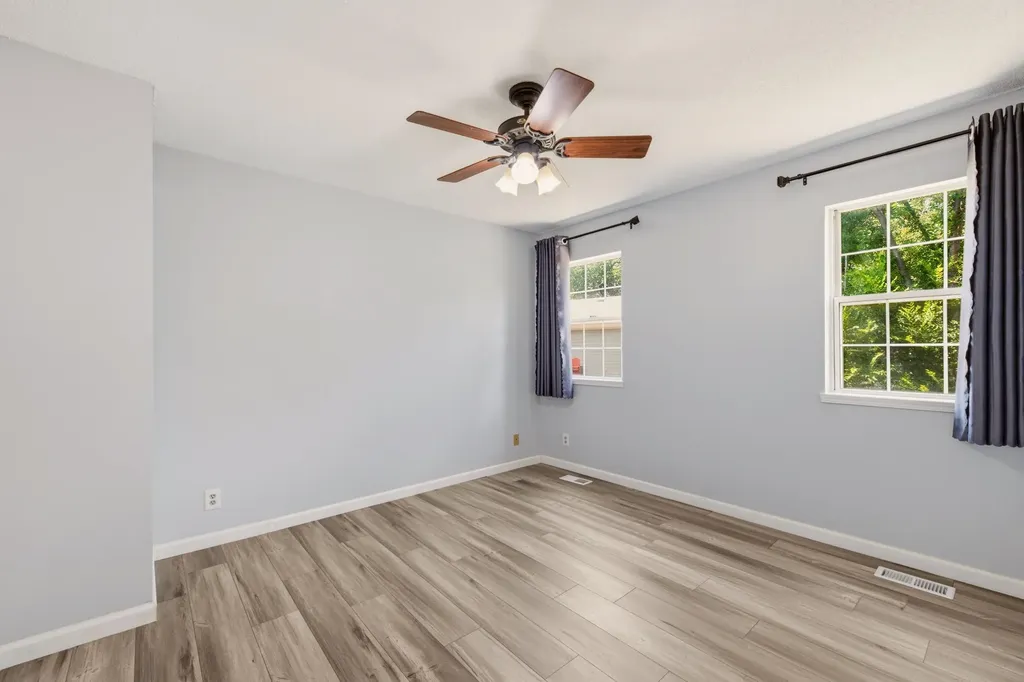 2530 N Beacon Hill Street Wichita KS 67220