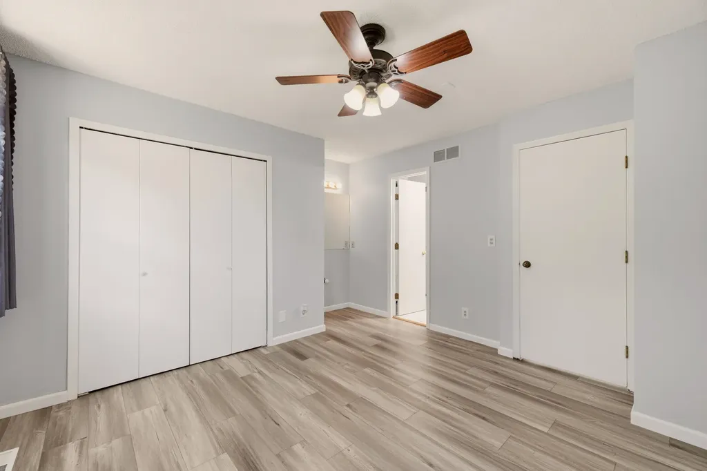 2530 N Beacon Hill Street Wichita KS 67220
