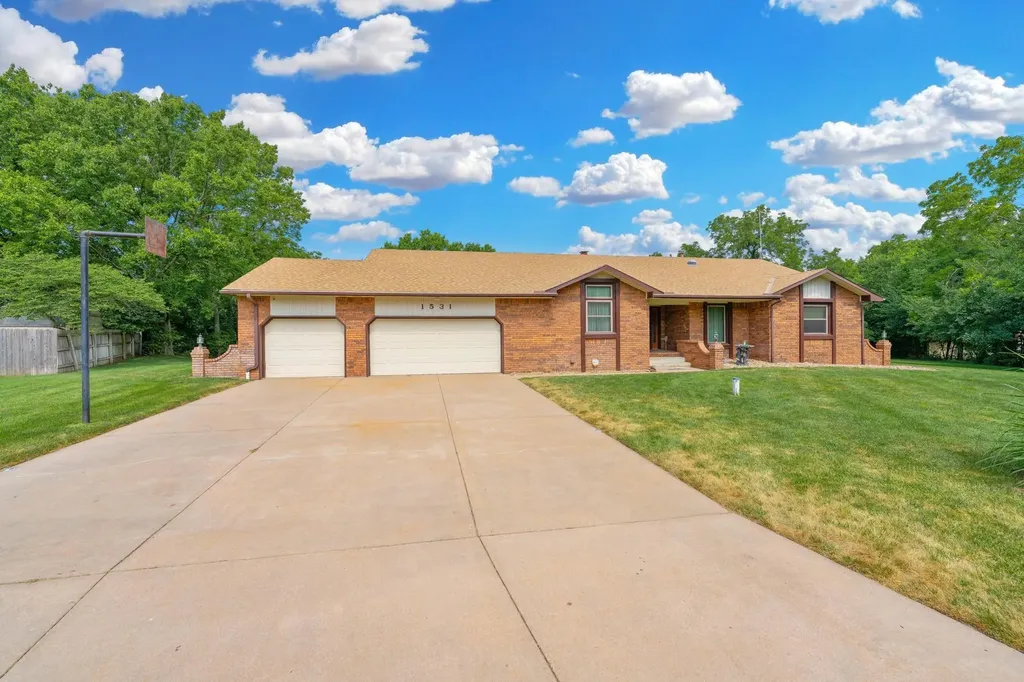 1531 N Milton Derby KS 67037