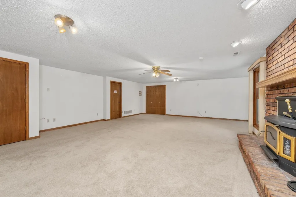 1531 N Milton Derby KS 67037