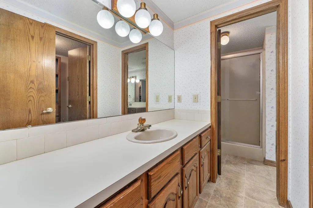 1531 N Milton Derby KS 67037