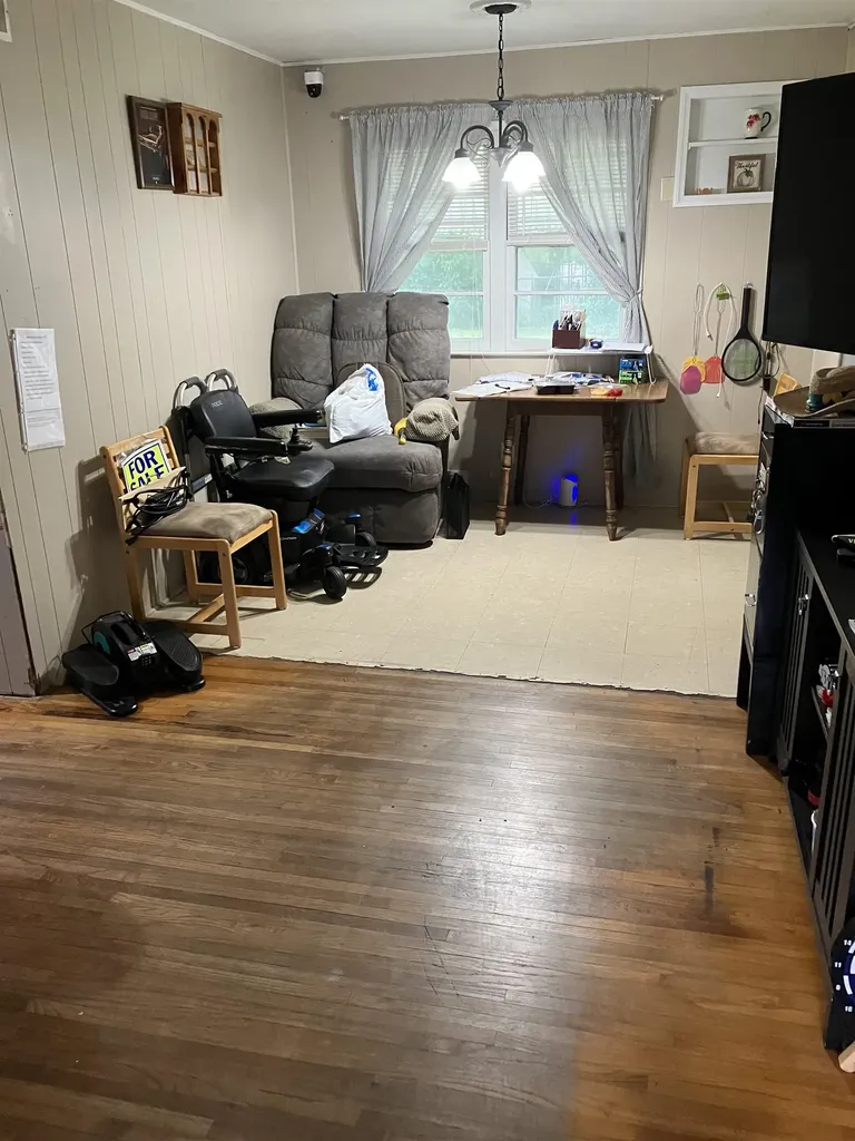 743 S Charron Drive El Dorado KS 67042