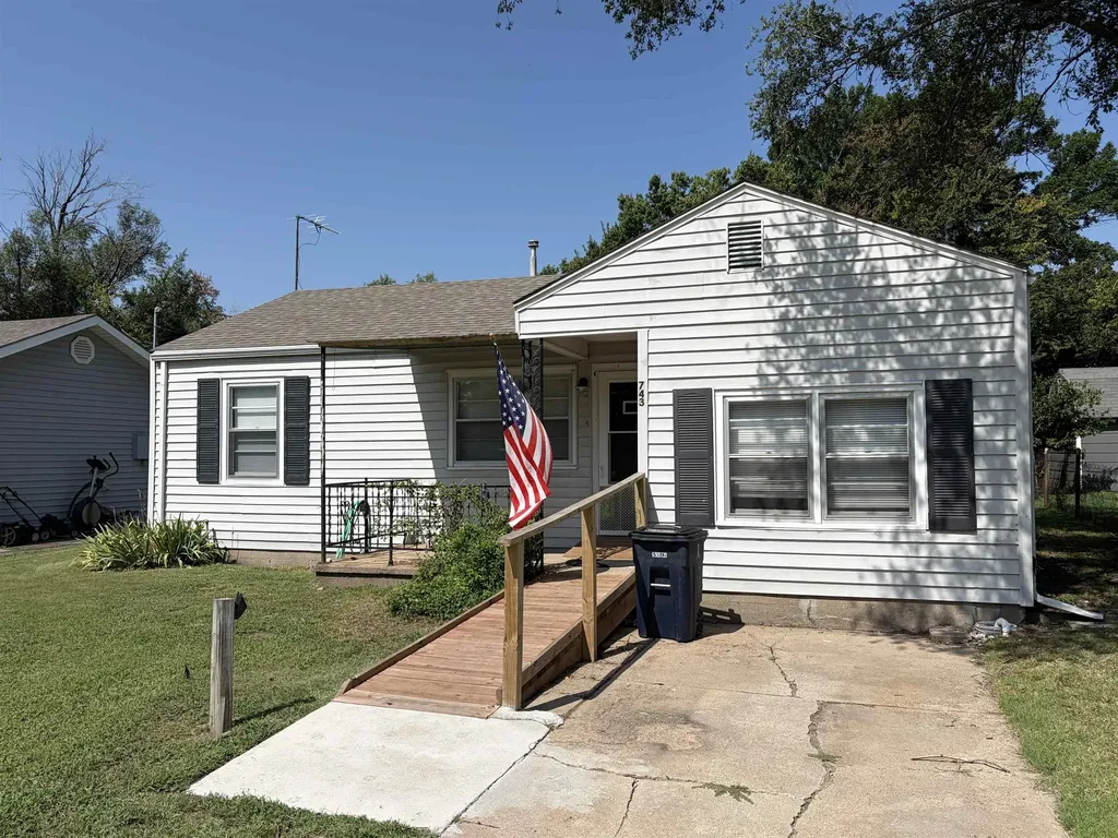743 S Charron Drive El Dorado KS 67042