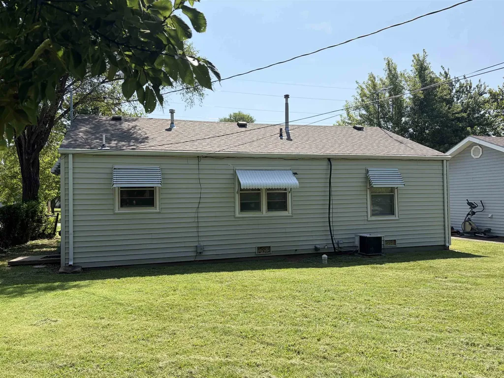 743 S Charron Drive El Dorado KS 67042