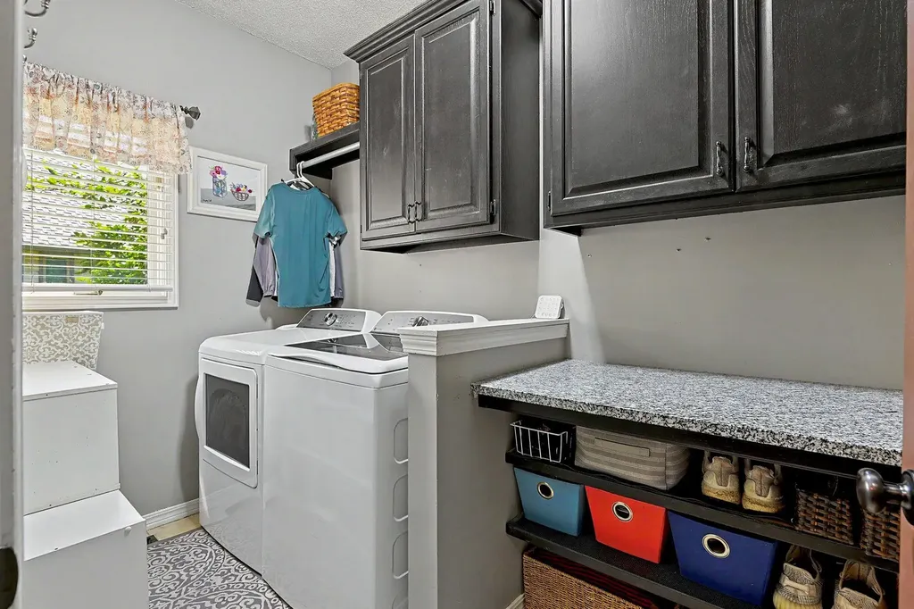 7716 W Central Park Street Wichita KS 67205