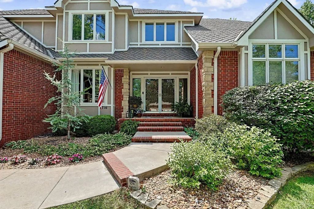 7716 W Central Park Street Wichita KS 67205