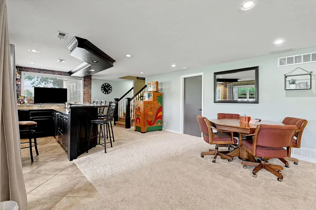 7716 W Central Park Street Wichita KS 67205