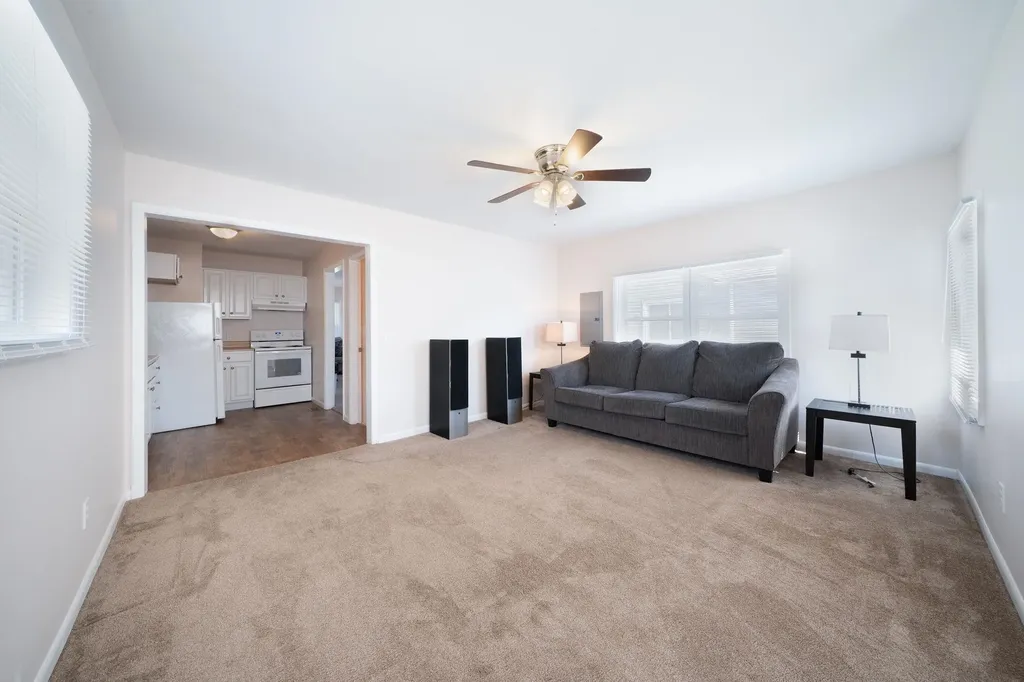2260 S Victoria Street Wichita KS 67211