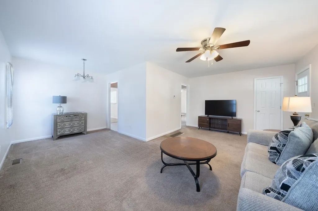2260 S Victoria Street Wichita KS 67211
