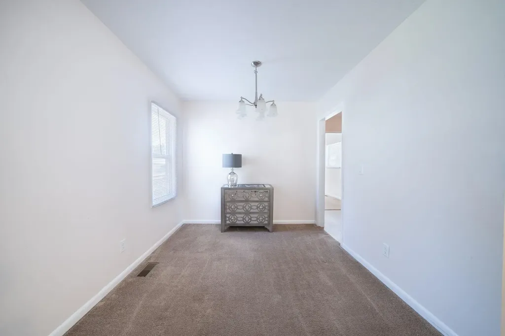 2260 S Victoria Street Wichita KS 67211
