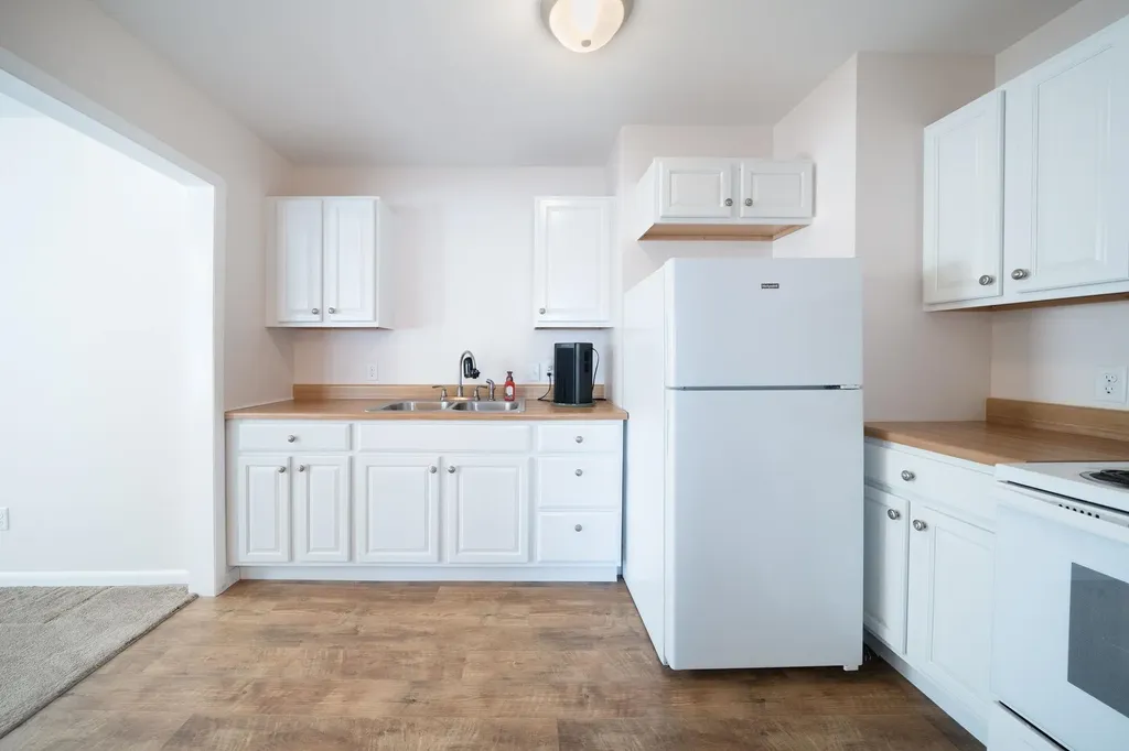 2260 S Victoria Street Wichita KS 67211
