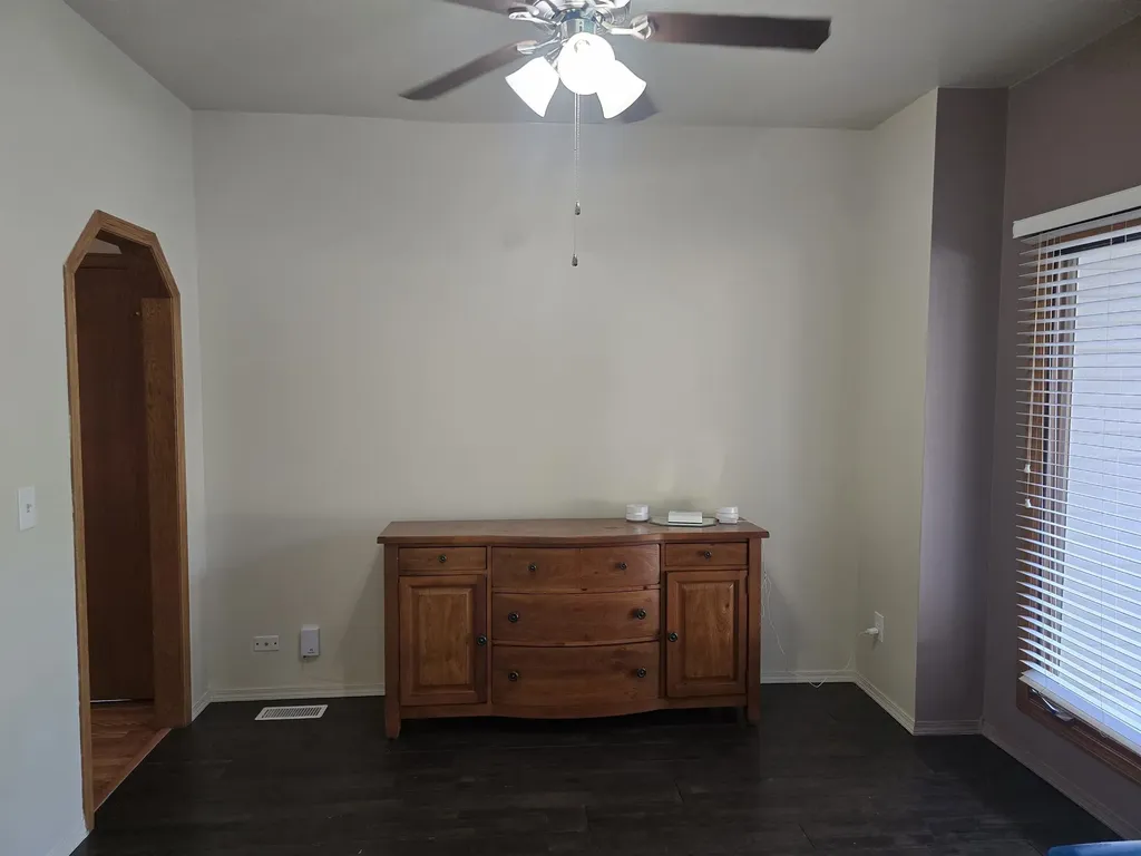 3809 N Rushwood Wichita KS 67226