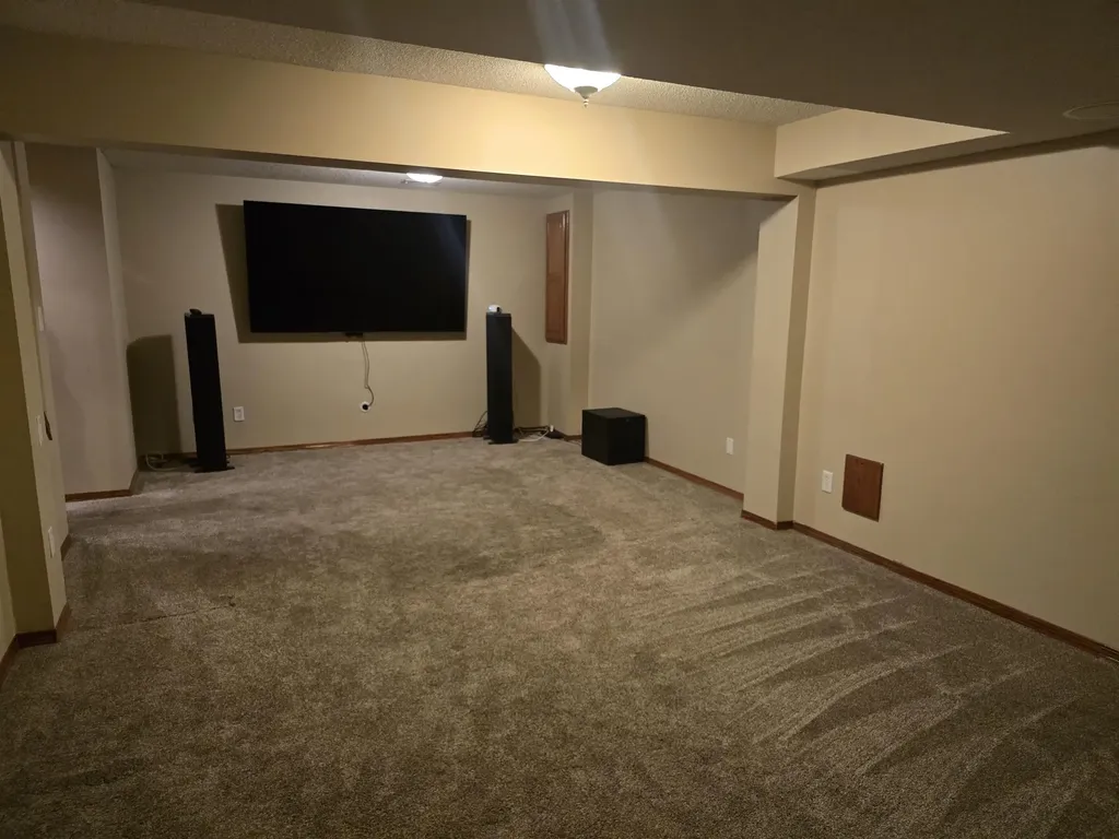3809 N Rushwood Wichita KS 67226