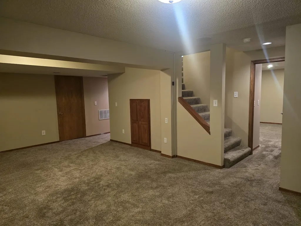 3809 N Rushwood Wichita KS 67226